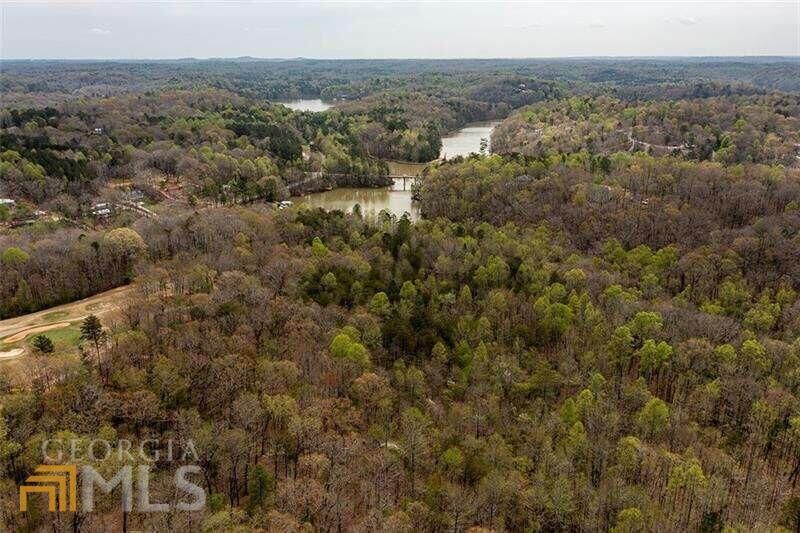 Property Photo: 261 Moss Road GA 30534