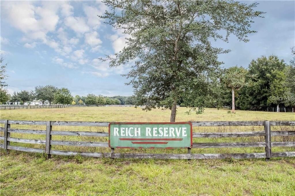 Property Photo:  Reserve Drive  FL 32726 