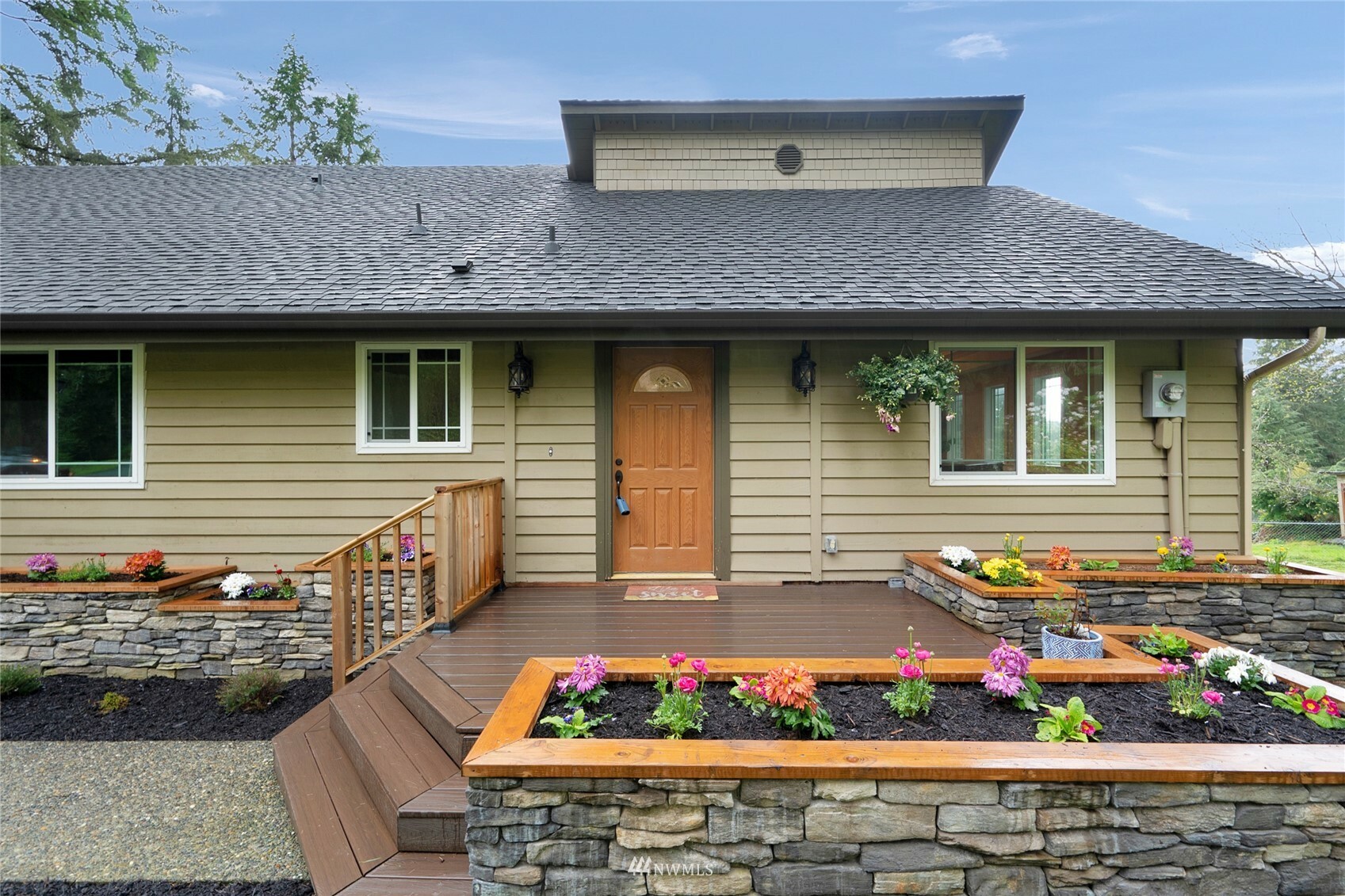 Property Photo: 5232 215th Street SE WA 98072