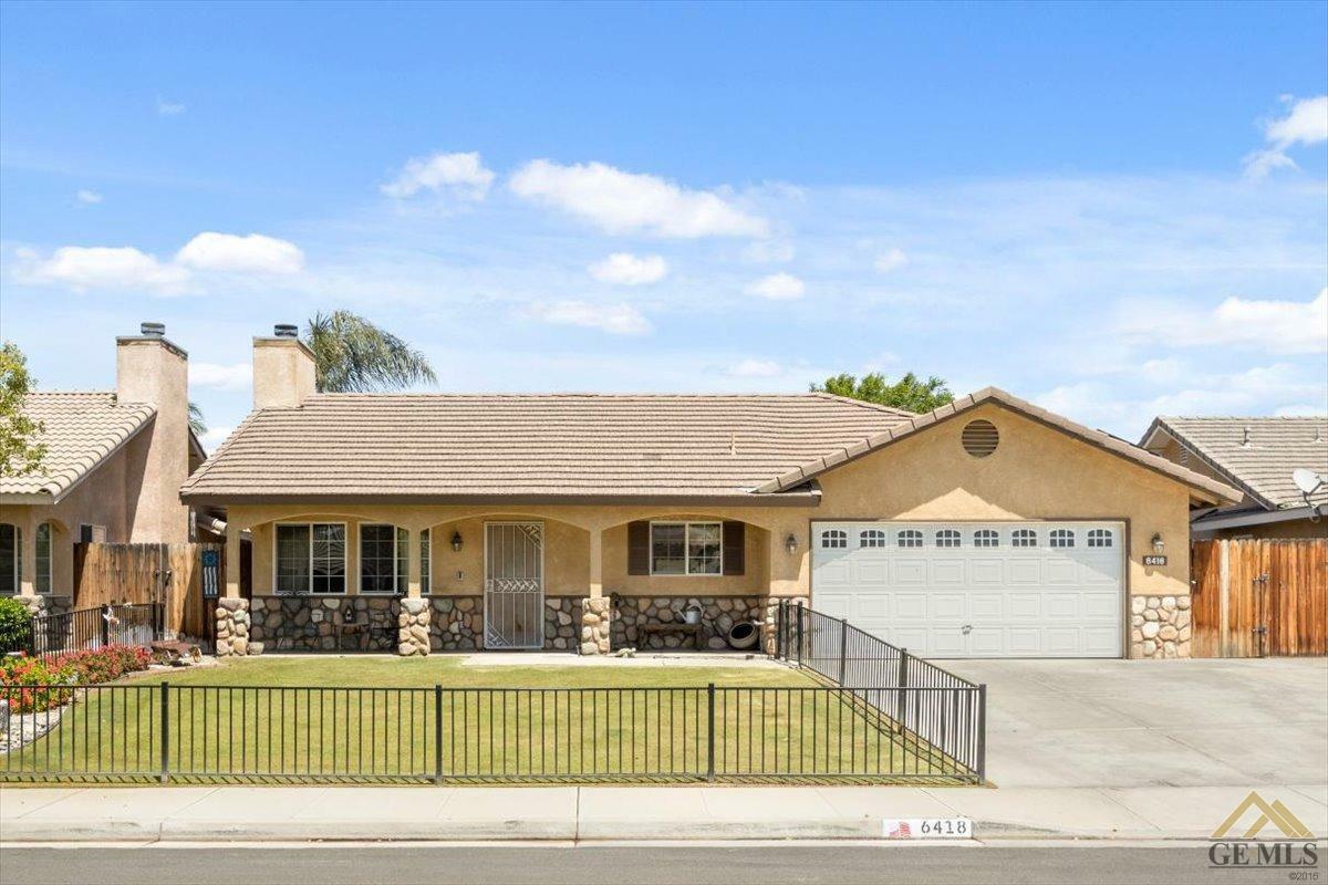 Property Photo:  6418 Abby Rose Avenue  CA 93308 