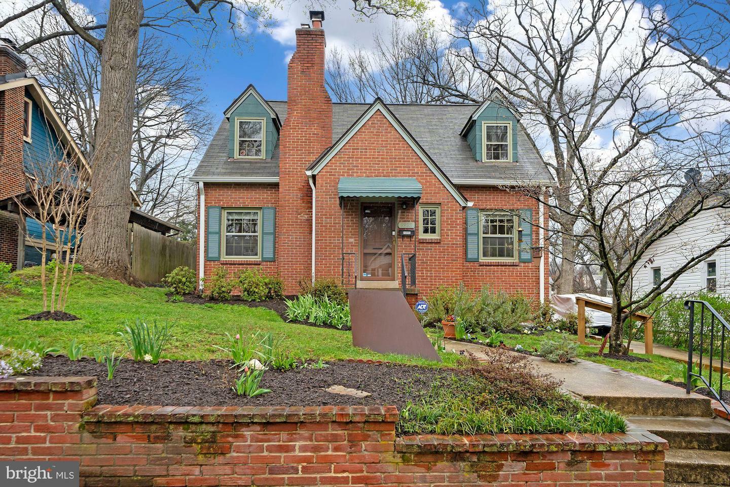 Property Photo: 3922 Madison Street MD 20781