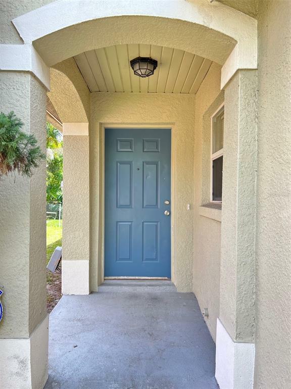 Property Photo:  13150 Odyssey Lake Way  FL 32826 