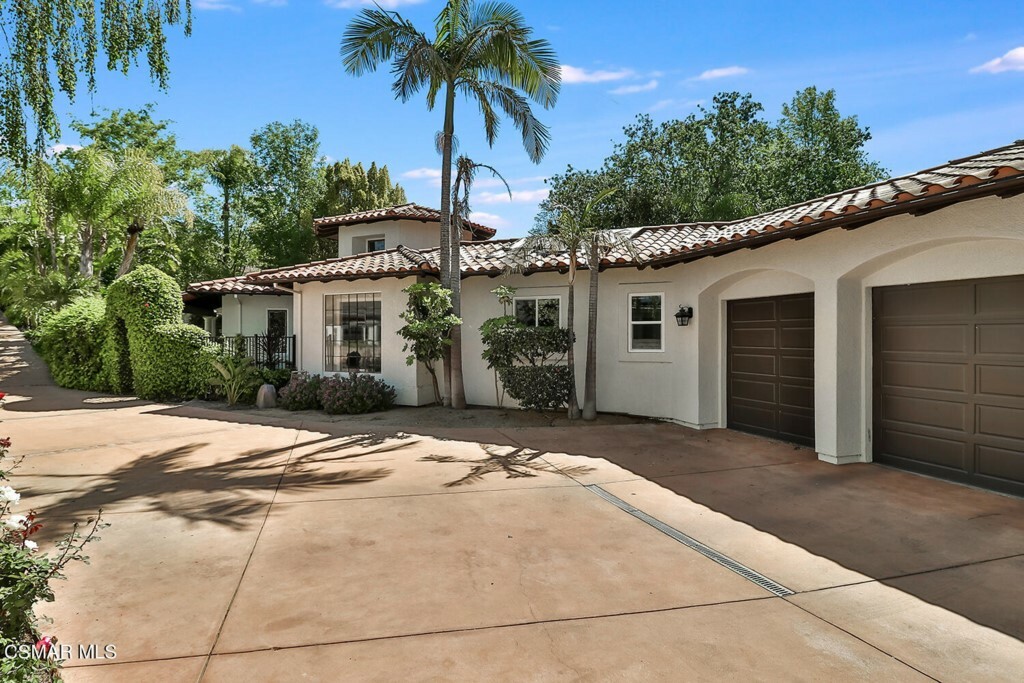 Property Photo:  1429 Pleasant Oaks Place  CA 91362 