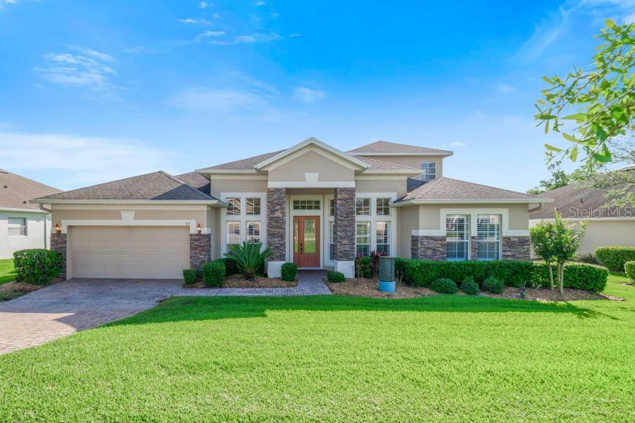 Property Photo:  417 Courtlea Park Drive  FL 34787 