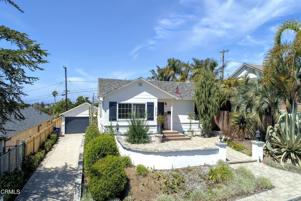 Property Photo:  2173 Anthony Drive  CA 93003 