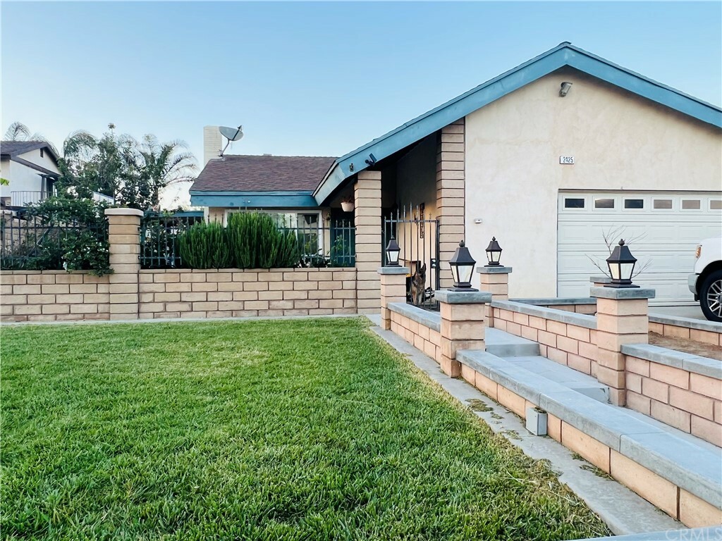 Property Photo:  2425 N Fillmore Avenue  CA 92377 
