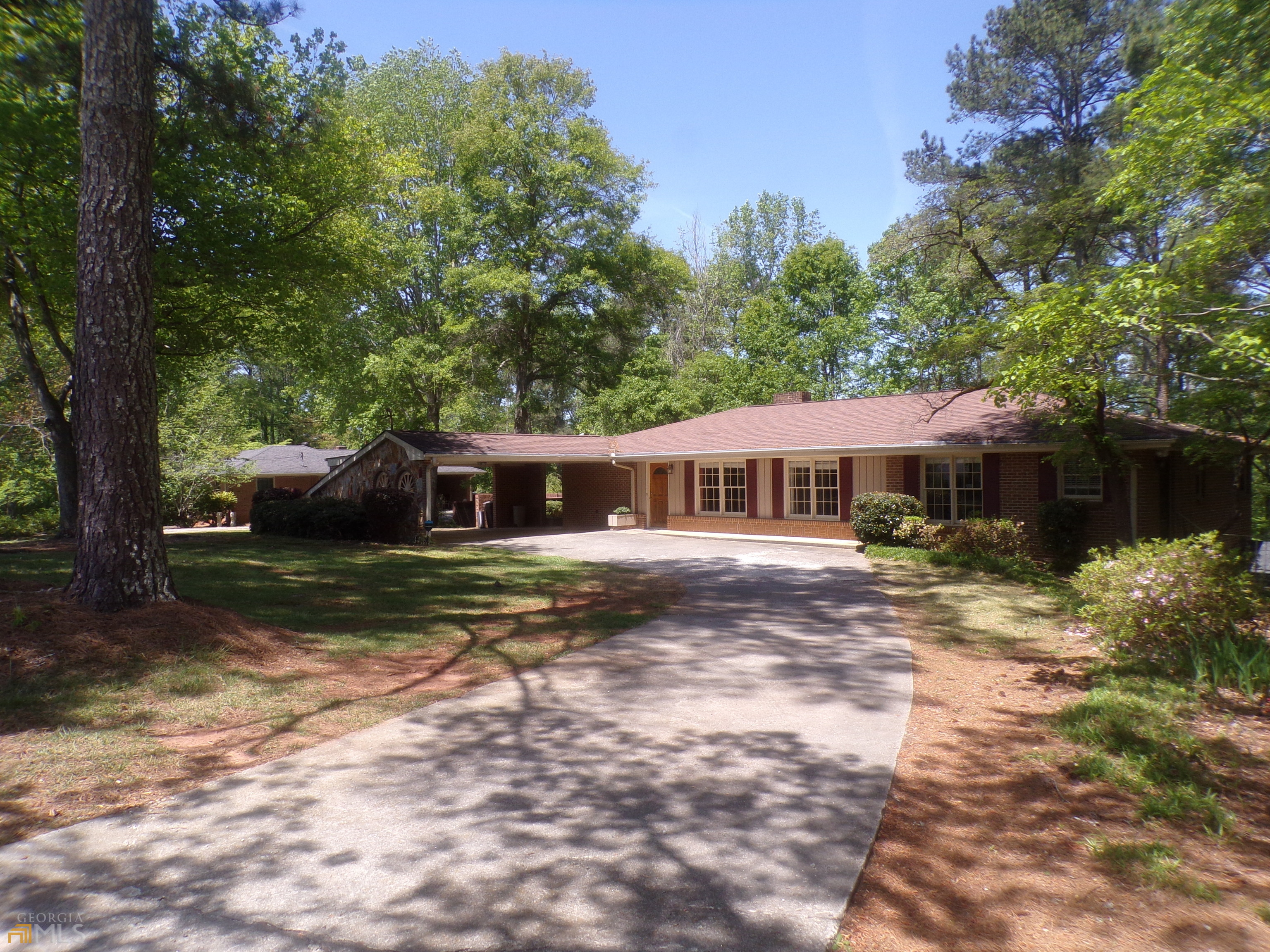 Property Photo:  651 Oak Drive NW  GA 30012 