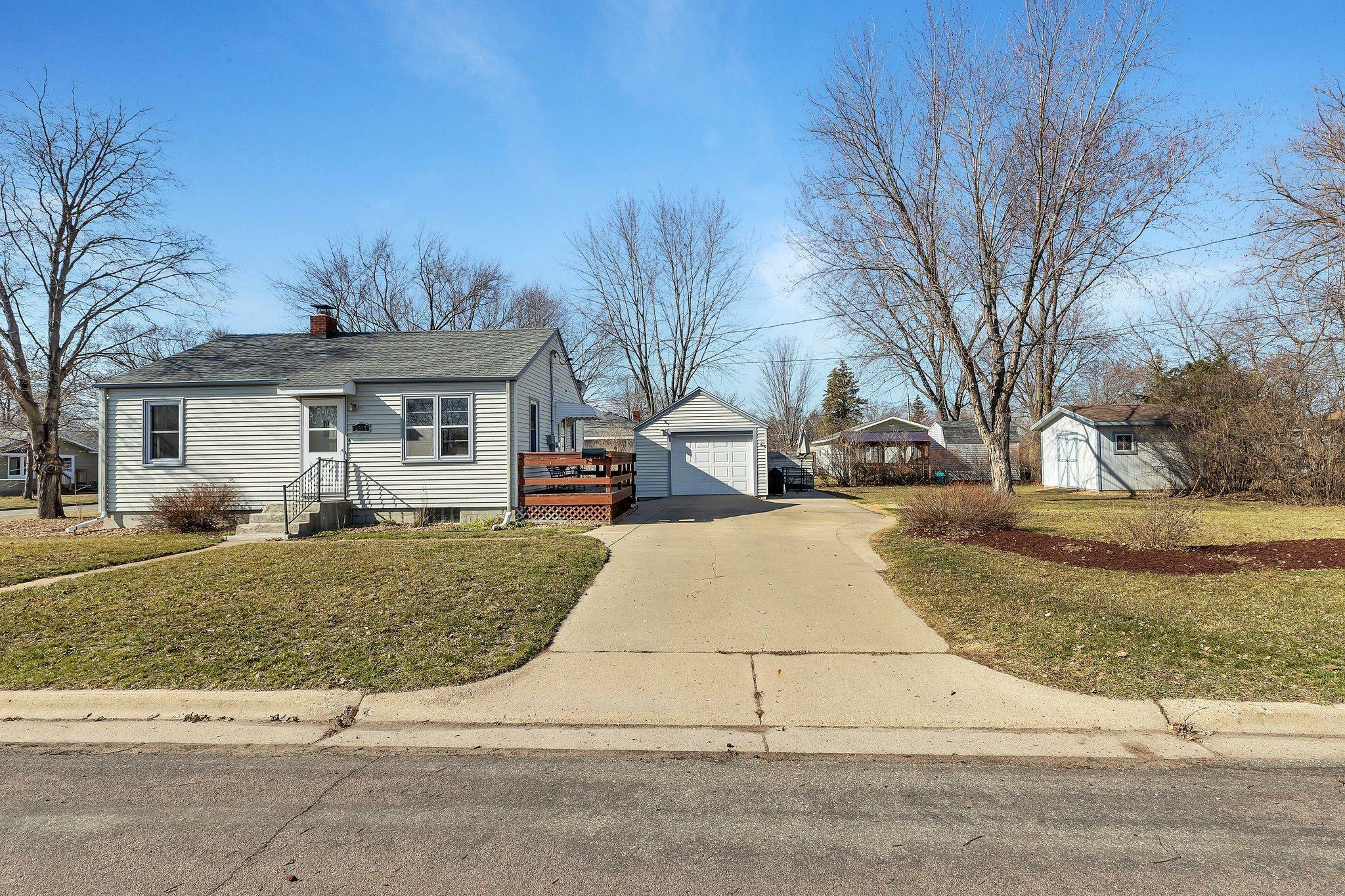 Property Photo:  2917 11th Street N  MN 56303 