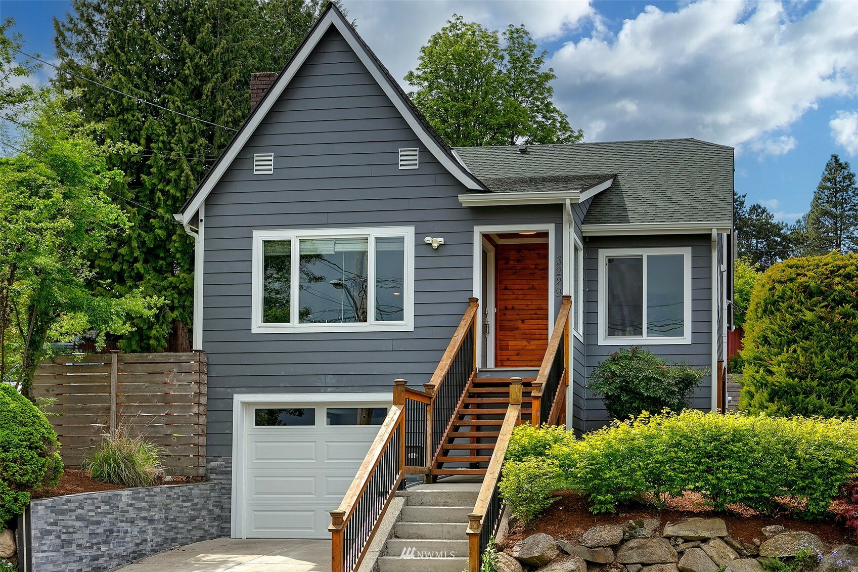 Property Photo:  3229 25th Avenue S  WA 98144 