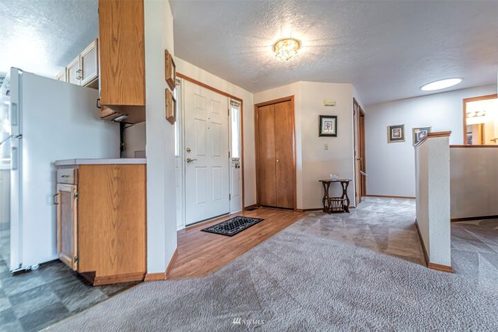 Property Photo:  803 SE Sentry Drive  WA 99324 