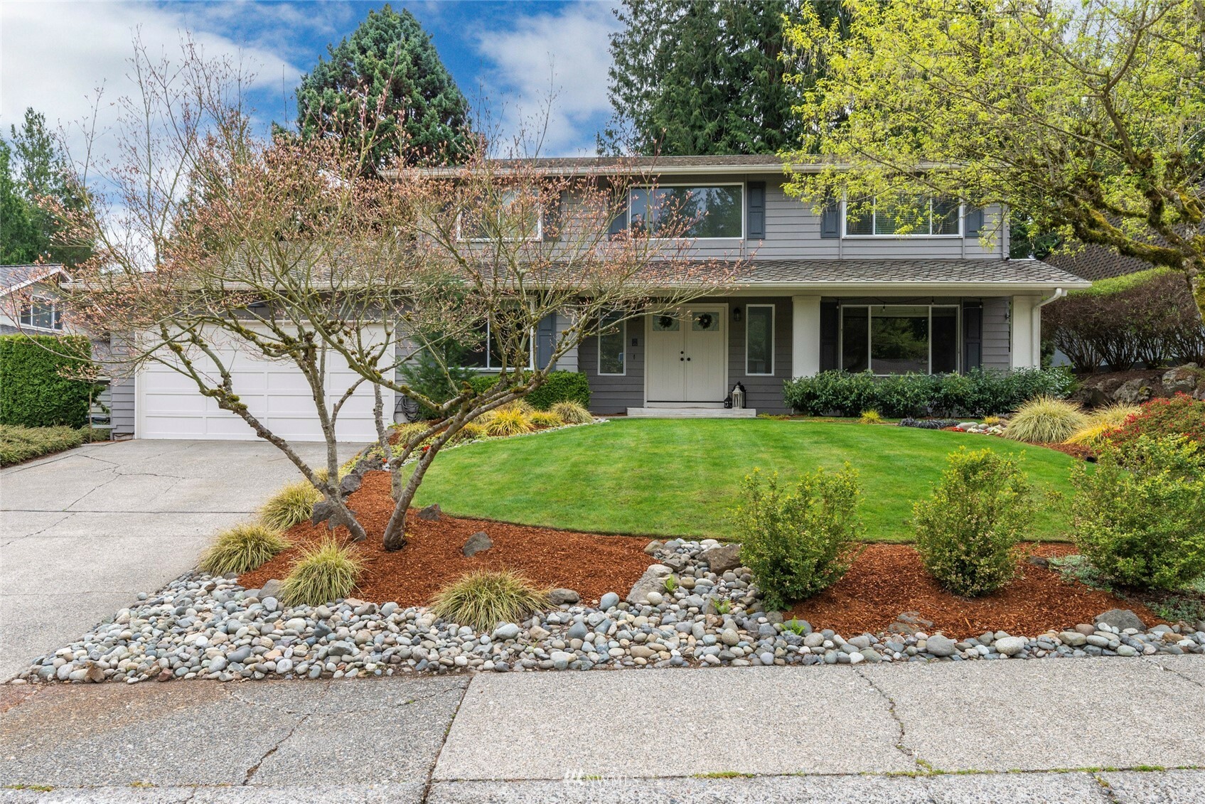 Property Photo:  14821 SE Fairwood Boulevard  WA 98058 