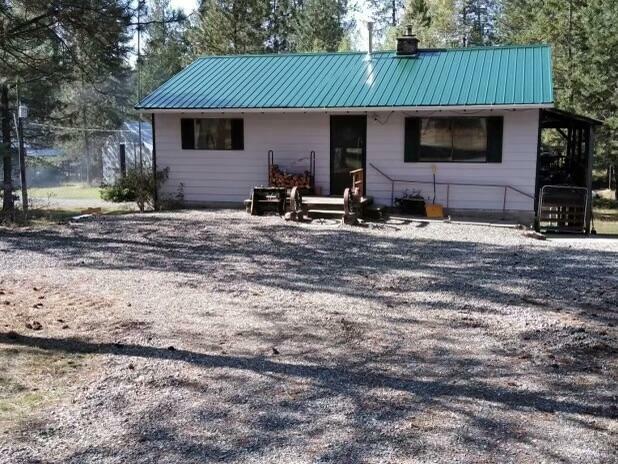 Property Photo:  1054 Starvation Lake Rd  WA 99114 