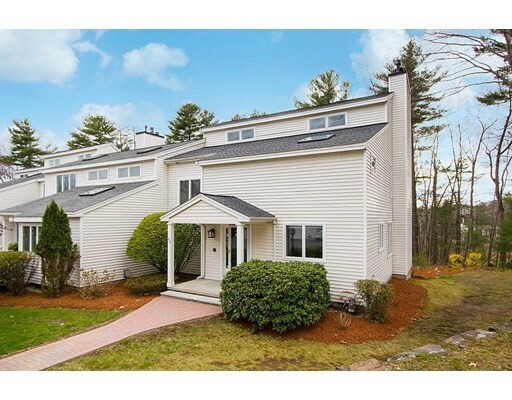 Property Photo: 109 Parkhurst Dr 109 MA 01886