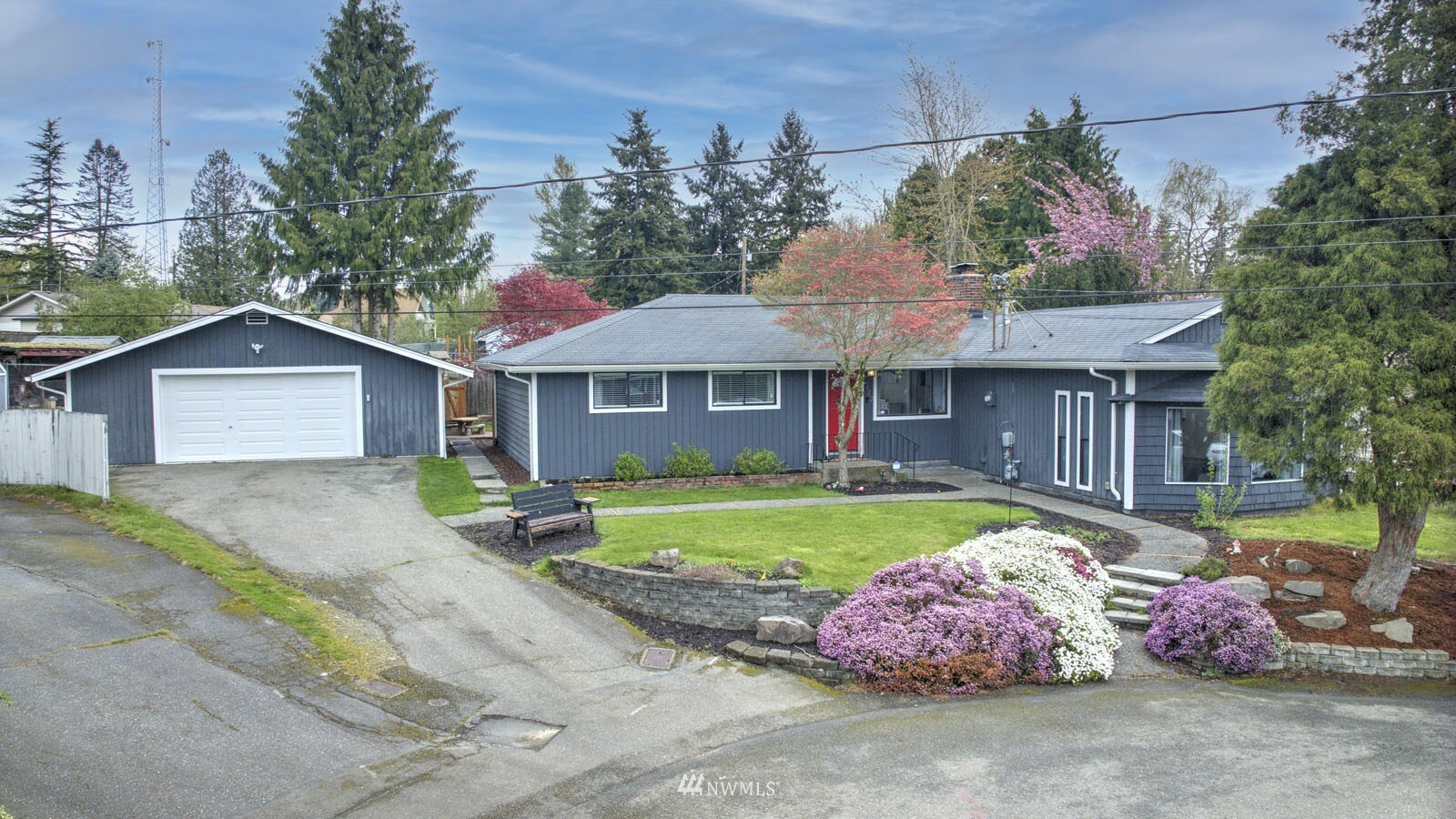 Property Photo:  123 234th Street SW  WA 98021 