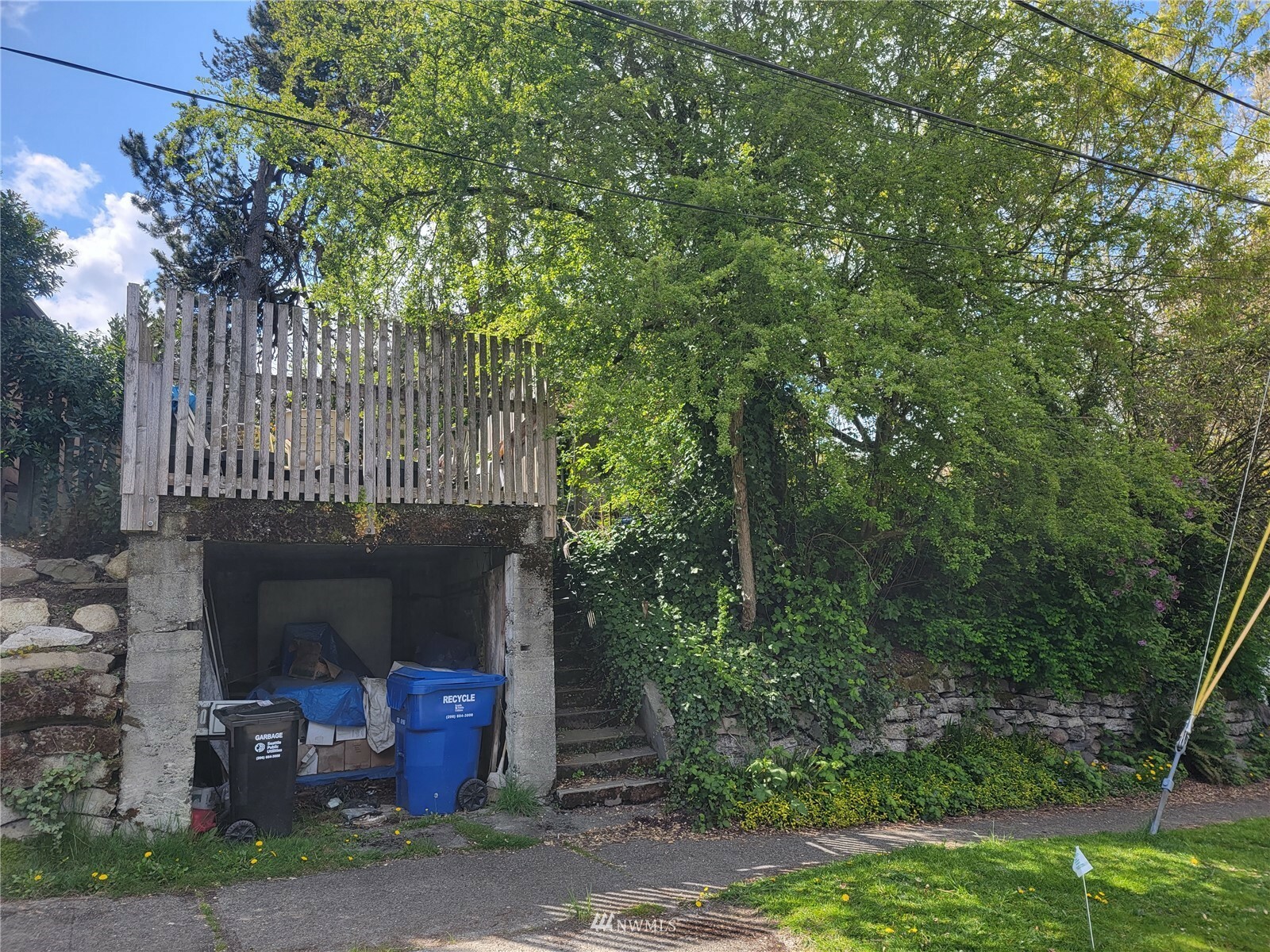 Property Photo:  3425 21st Avenue S  WA 98144 