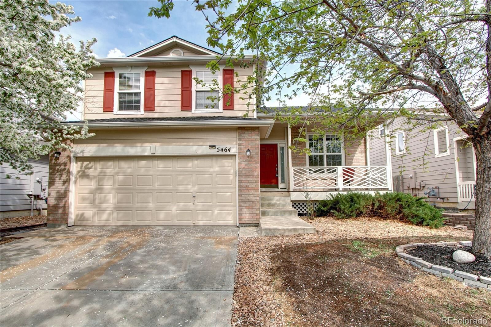 Property Photo:  5464 S Valdai Way  CO 80015 