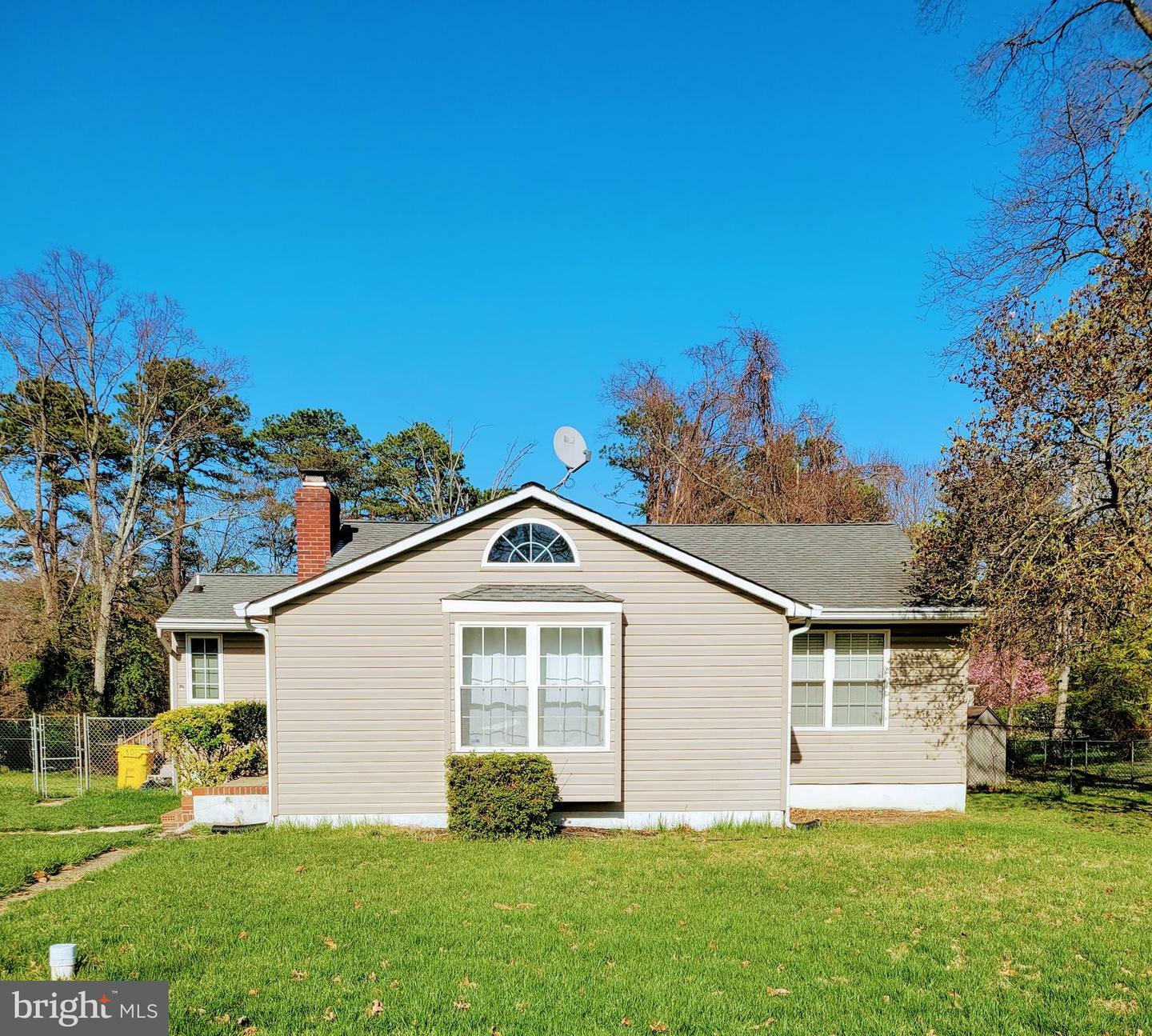 Property Photo: 265 Maryland Avenue MD 21122