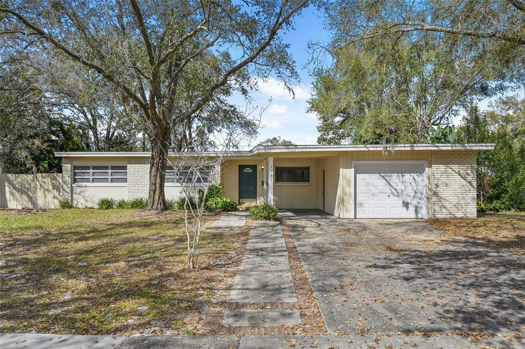 Property Photo:  2305 Coldstream Drive  FL 32792 