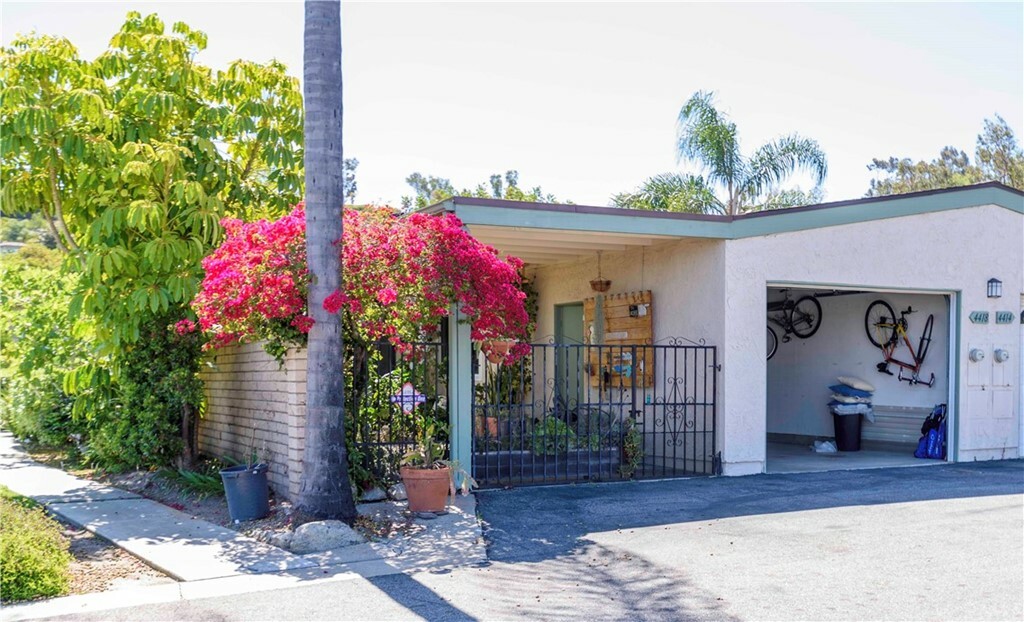 Property Photo: 4418 Chickadee Way CA 92057