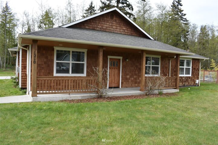 Property Photo: 1210 Iron Place WA 98249