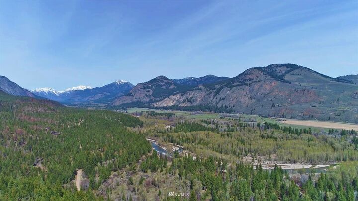 Property Photo:  407 Wolf Creek Road  WA 98862 