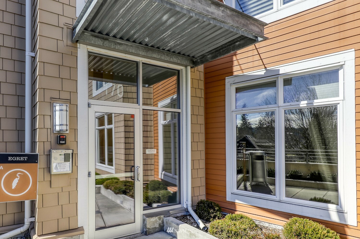 Property Photo:  170 Harbor Square Loop NE A102  WA 98110 