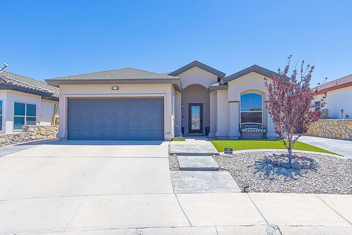 192 Via Bella Place  El Paso TX 79928 photo