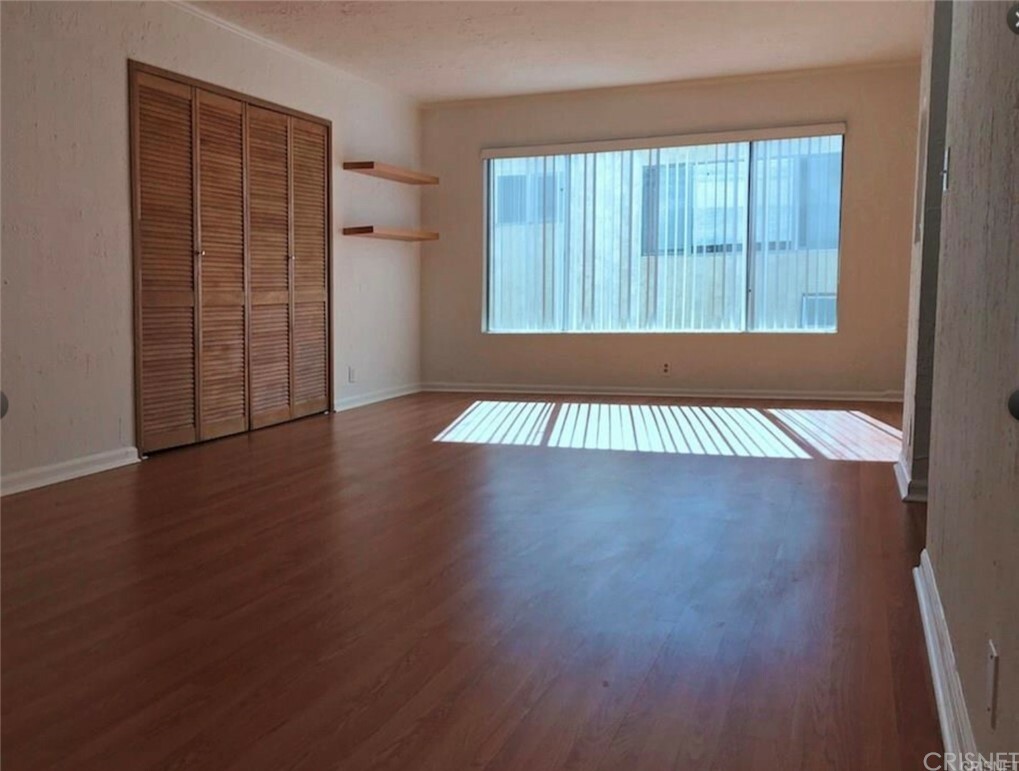 Property Photo:  4381 Ventura Canyon Avenue 11  CA 91423 