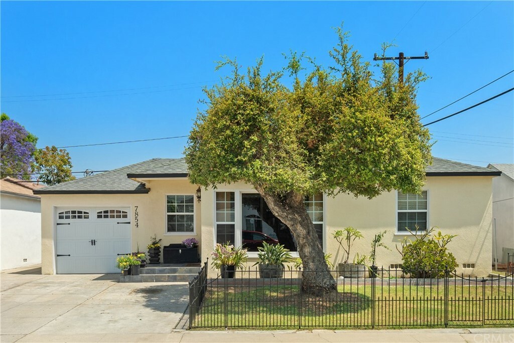 Property Photo:  7854 Wexford Avenue  CA 90606 