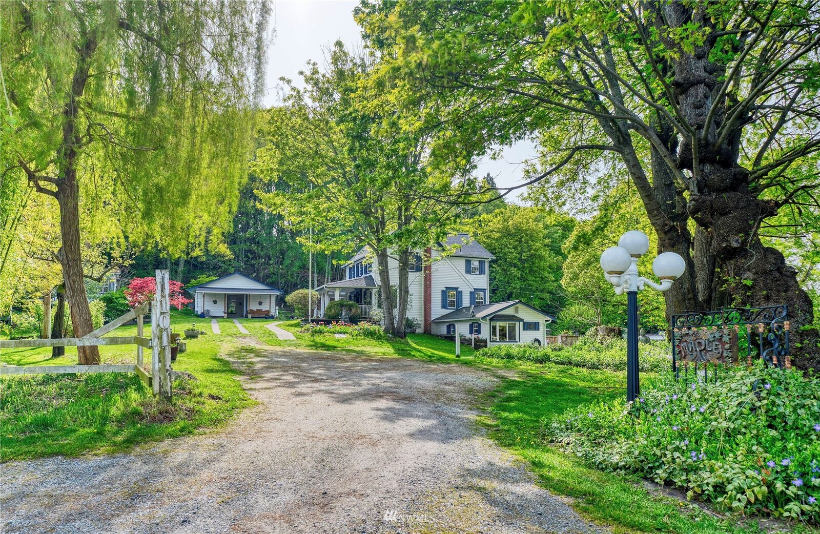 Property Photo:  101 Goodman Road  WA 98281 