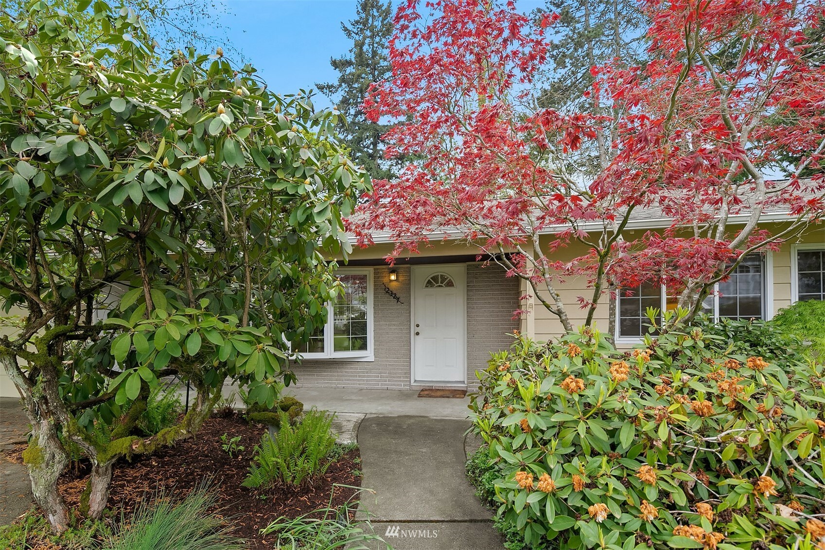Property Photo: 12327 SE 23rd Street WA 98005