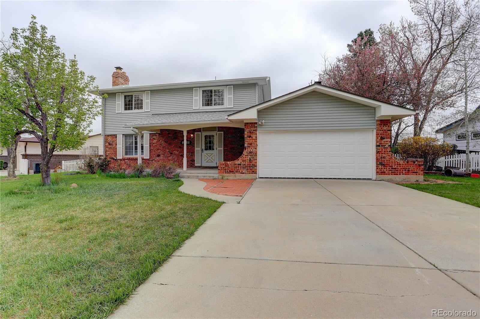 Property Photo:  1060 S Independence Court  CO 80226 