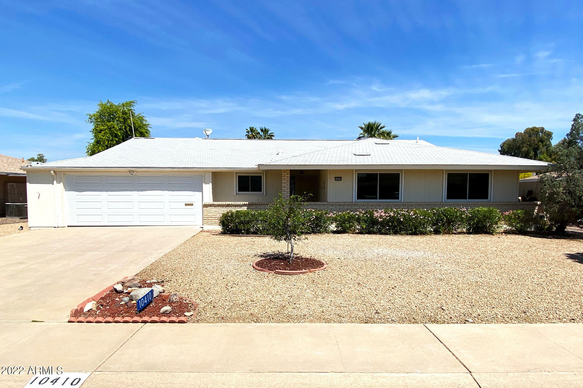Property Photo: 10410 W Kelso Drive AZ 85351