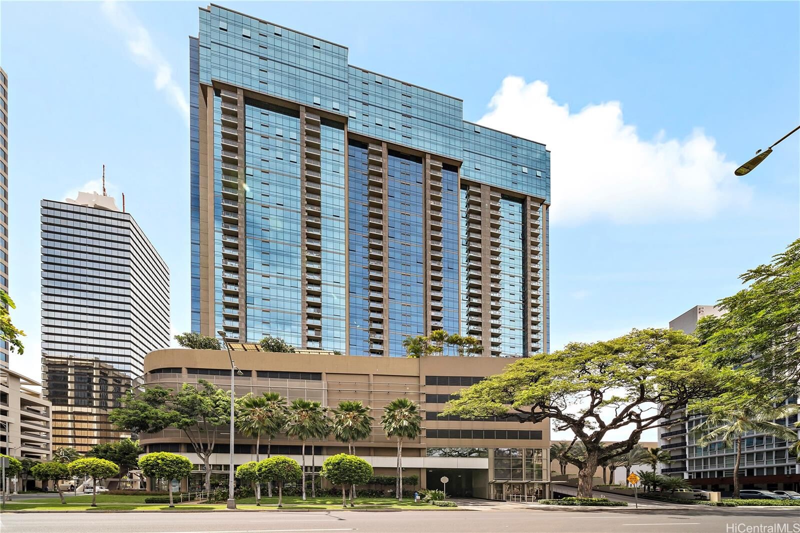 Property Photo:  1200 Queen Emma Street 1004  HI 96813 