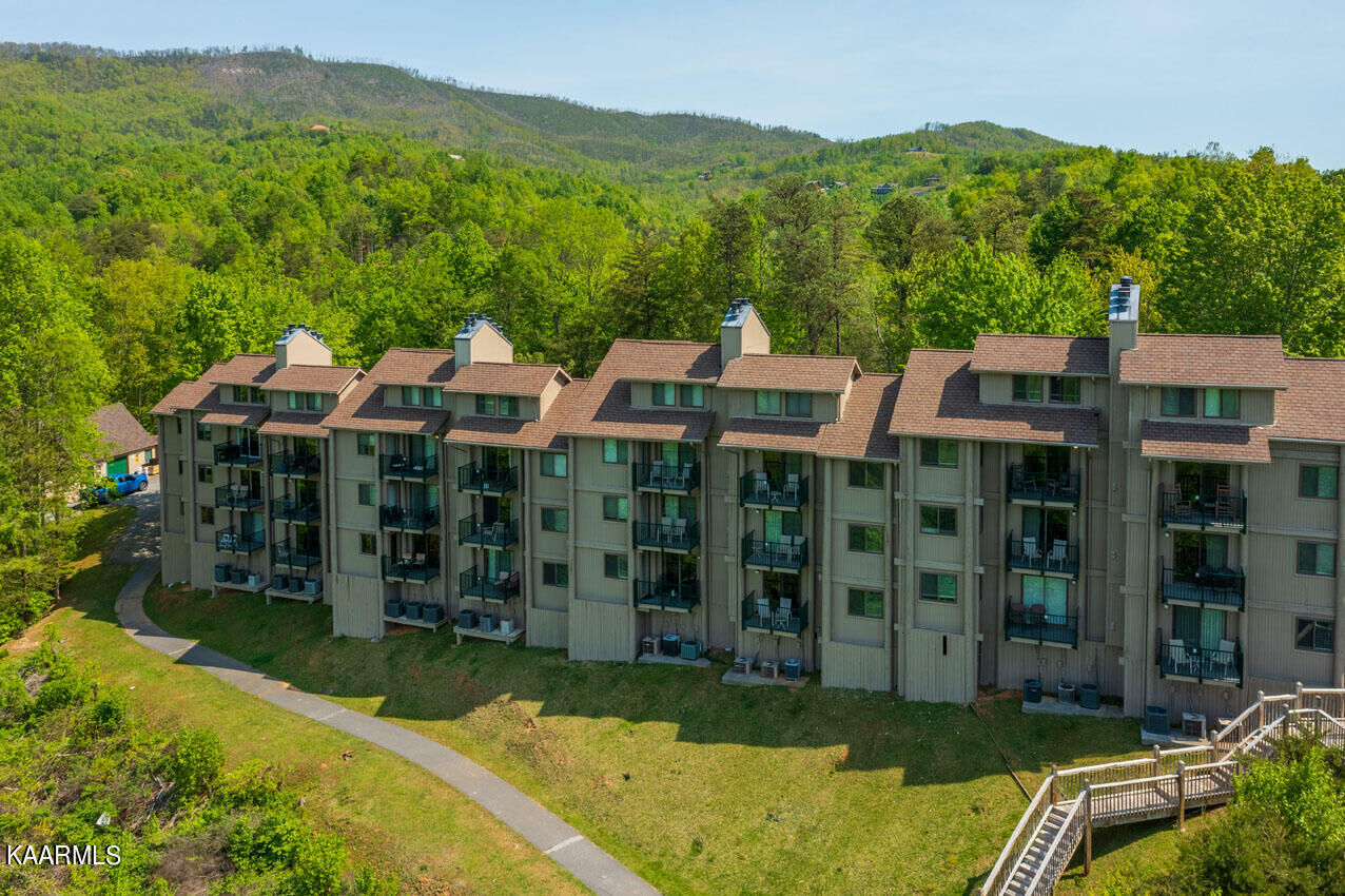 Property Photo: 3710 Weber Rd Unit E-105 TN 37738