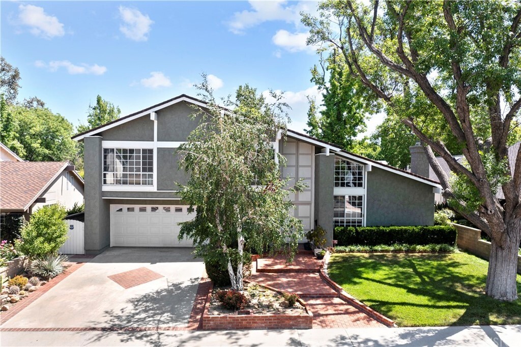 Property Photo: 23928 Rotunda Road CA 91355