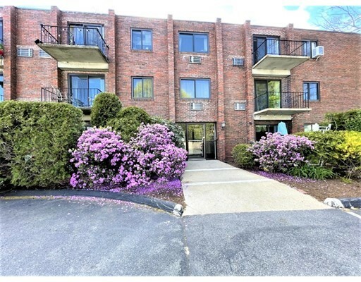 Property Photo:  103 Newman Street 17  MA 02148 