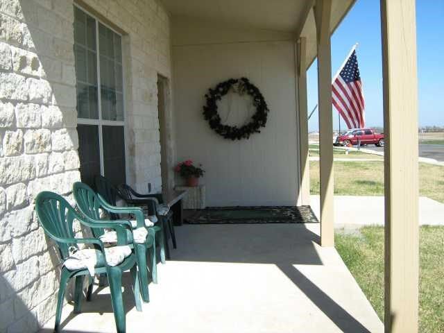 Property Photo: 118 Sandstone Drive B TX 76537