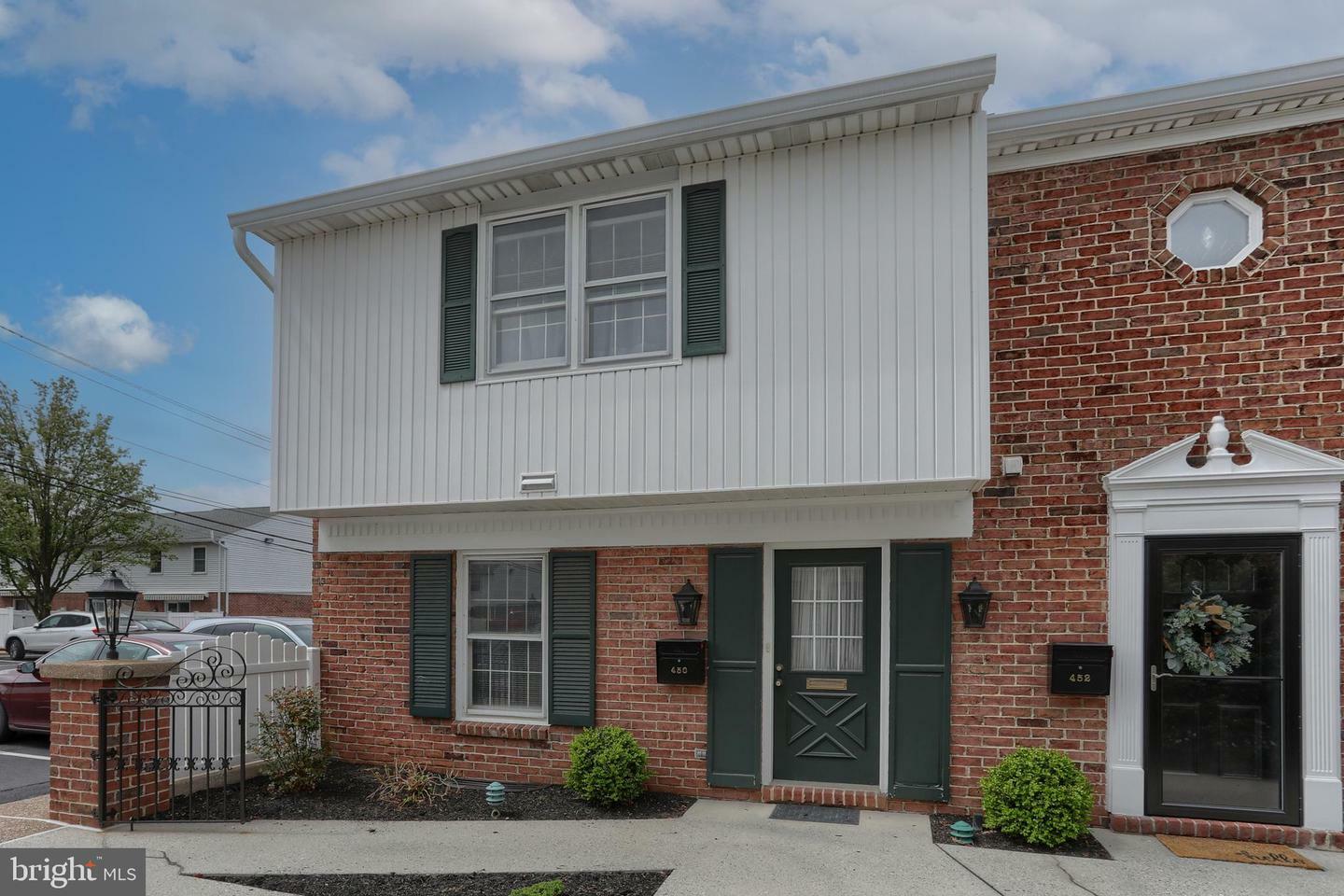 Property Photo:  450 W Chocolate Avenue  PA 17033 