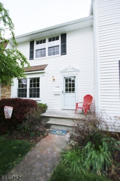 Property Photo:  1402 Washington Cmn  NJ 08844 