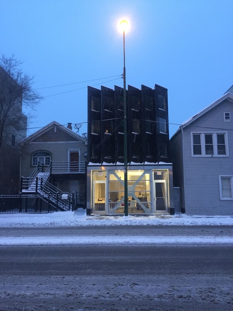 Property Photo:  2012 W Grand Avenue 2F  IL 60622 