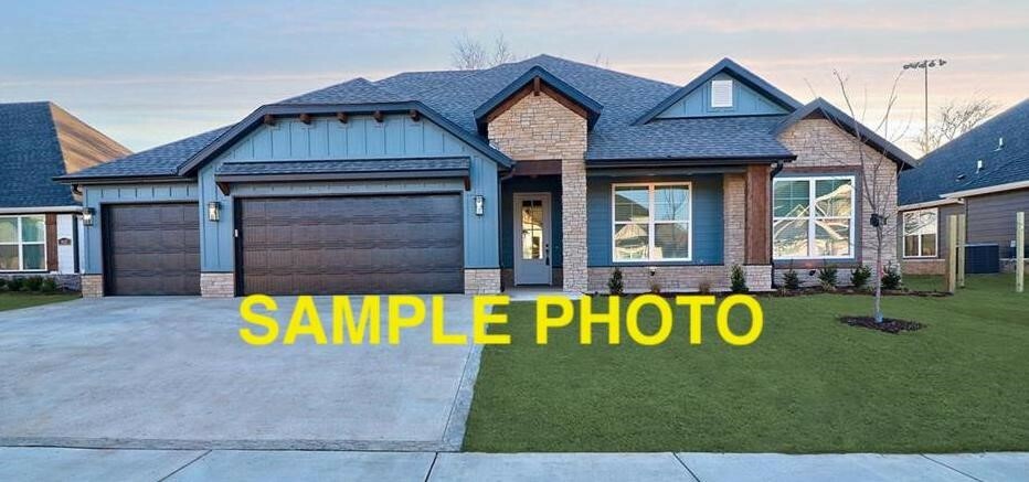Property Photo:  1001 Carlock Drive  AR 72751 