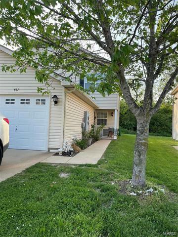 Property Photo: 837 Woodside Creek Drive 63028