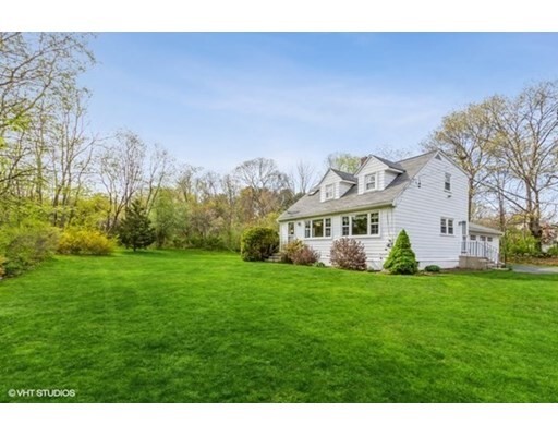 Property Photo: 400 Mendon Rd MA 02760