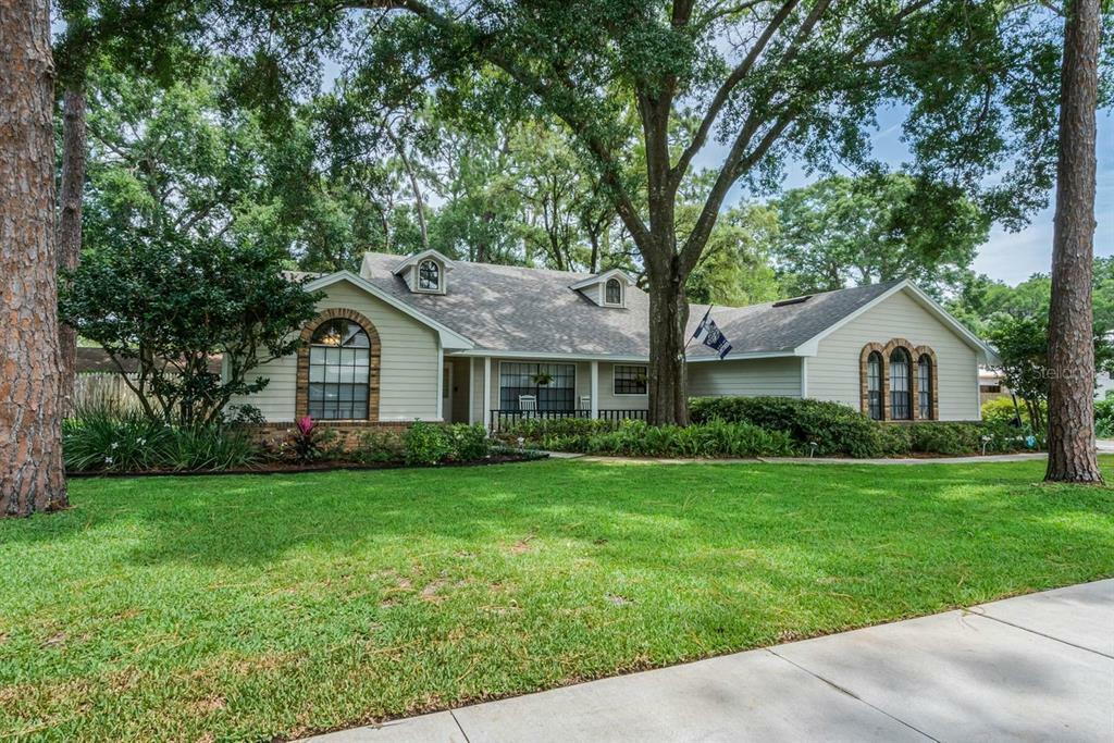 Property Photo: 317 E Highland Street FL 32701