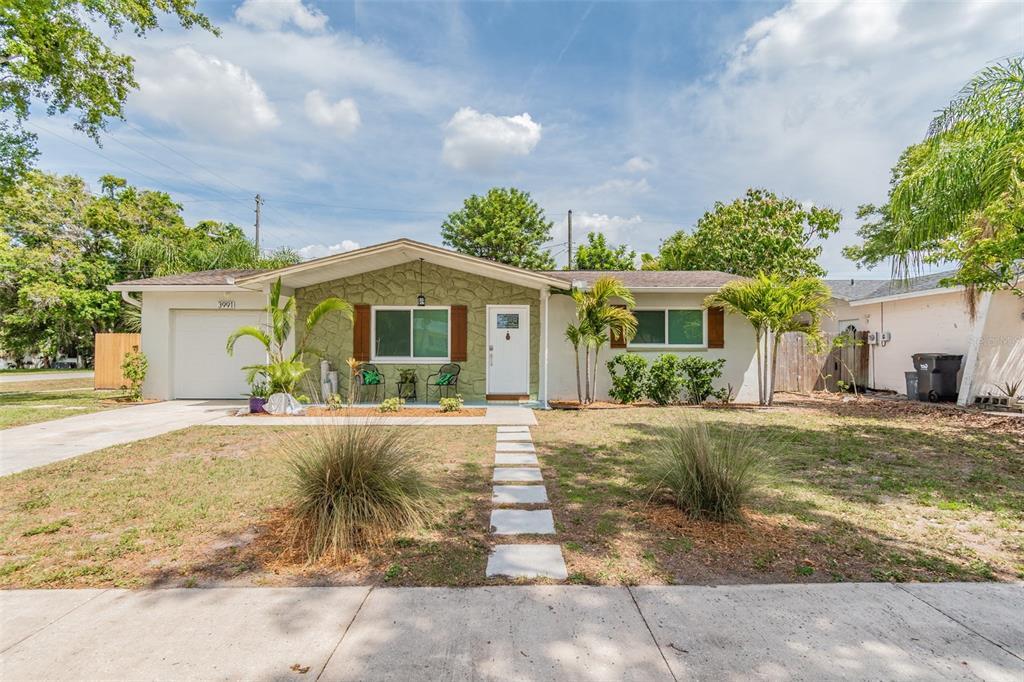 Property Photo: 3991 43rd Ave N FL 33714