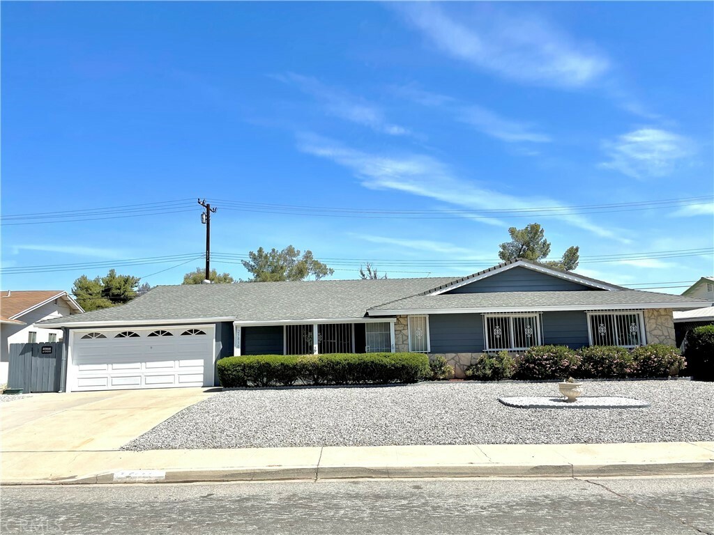 Property Photo:  25830 Ridgemoor Road  CA 92586 