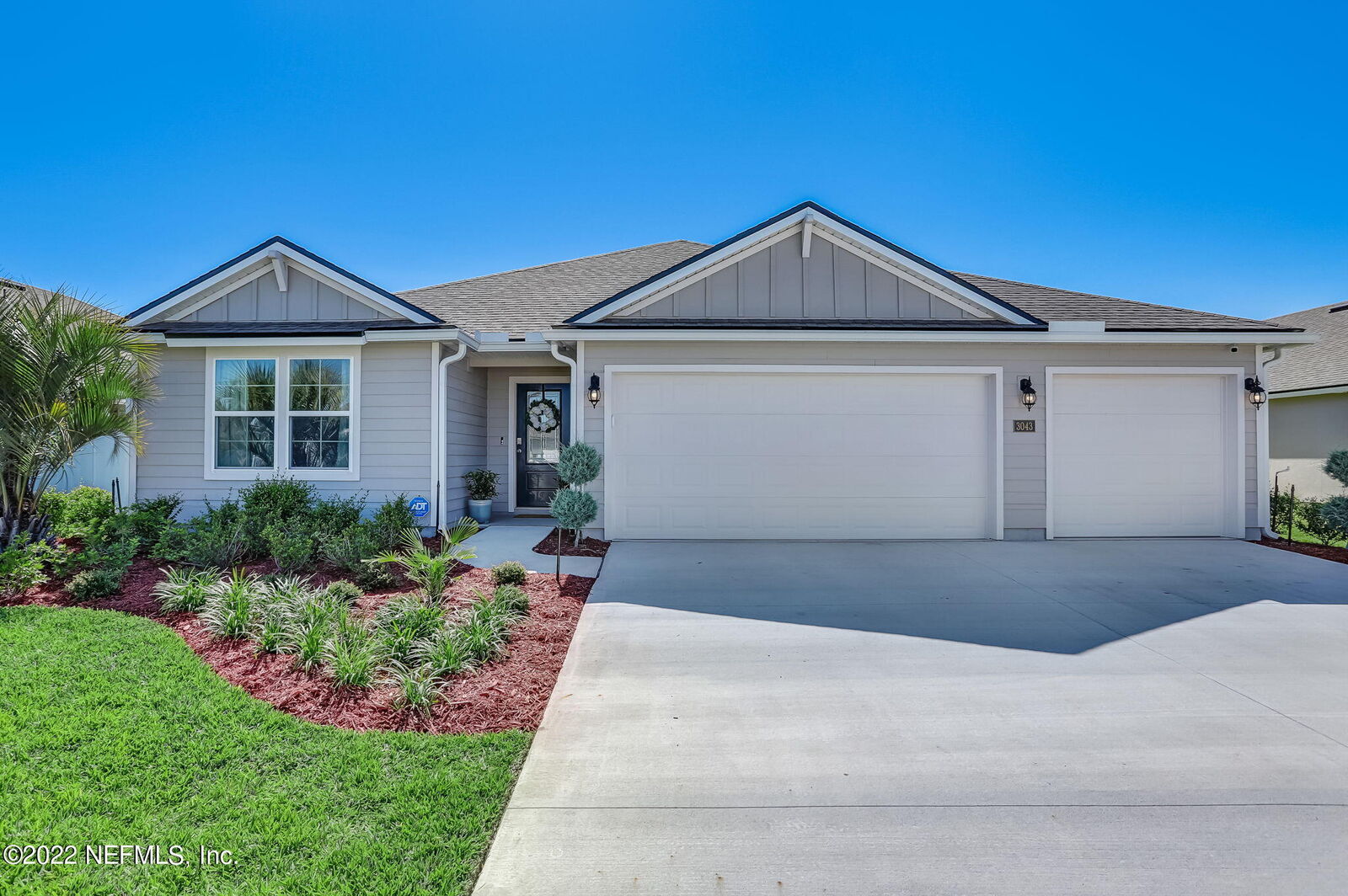 Property Photo: 3043 Morning Lake Court FL 32043