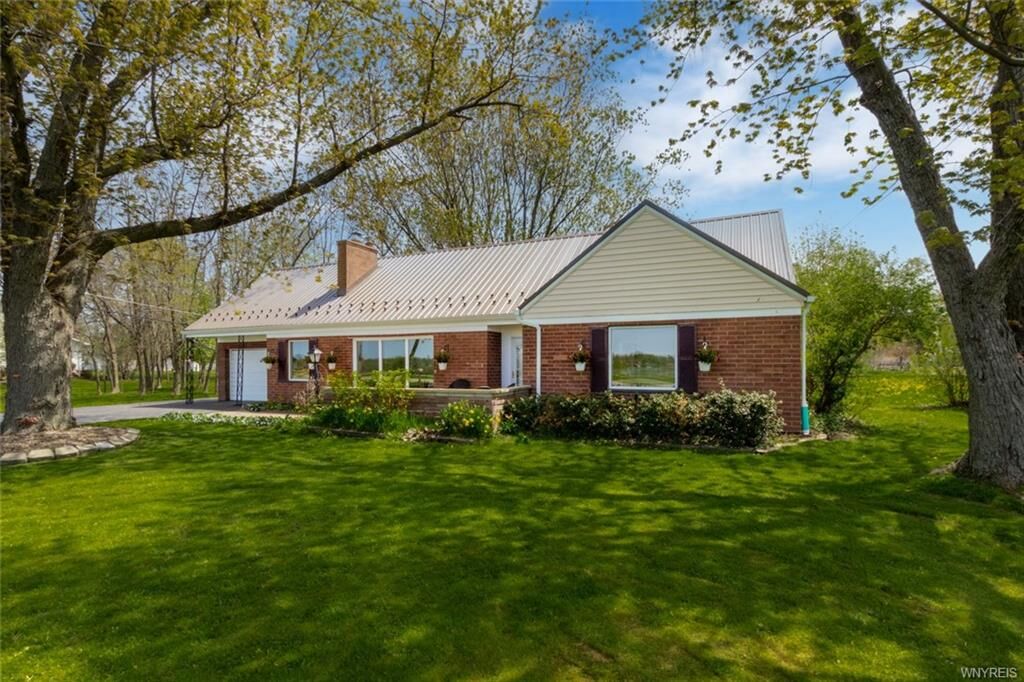 Property Photo:  3511 West River Road  NY 14072 