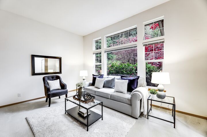 Property Photo:  5805 133rd Place SW  WA 98026 